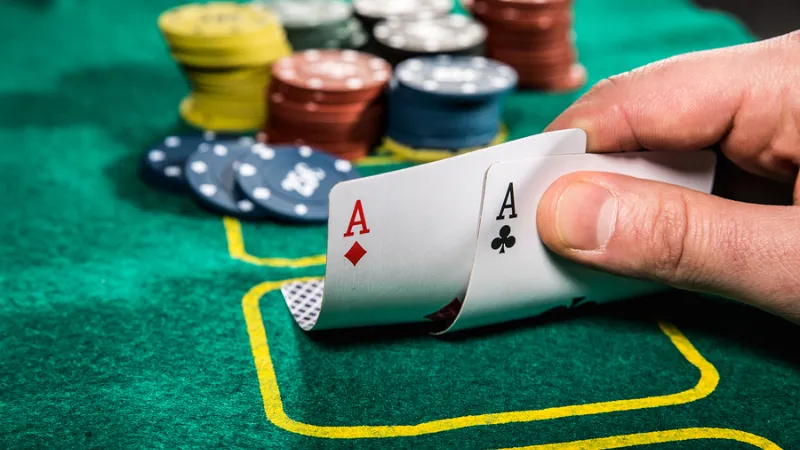 Hiểu rõ về Live casino Poker